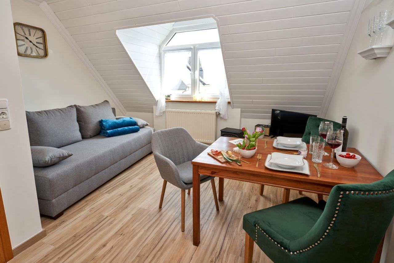 Ferienwohnungen Eifelstuben Mit Charme - Am See, Nahe Burg Ulmen Ngoại thất bức ảnh